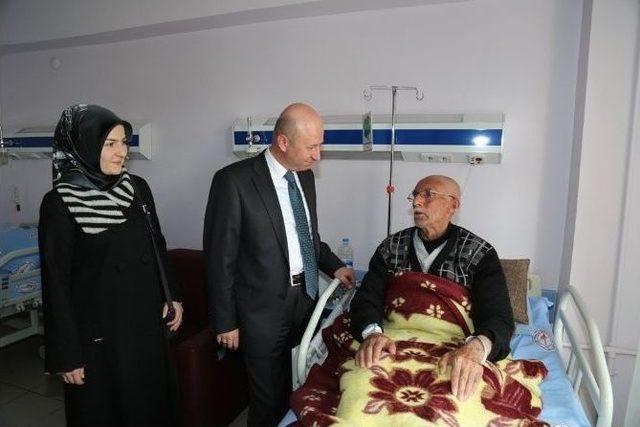 &Ccedil;olakbayrakdar, &rsquo;yaşlılarımız Baş Tacımızdır 2