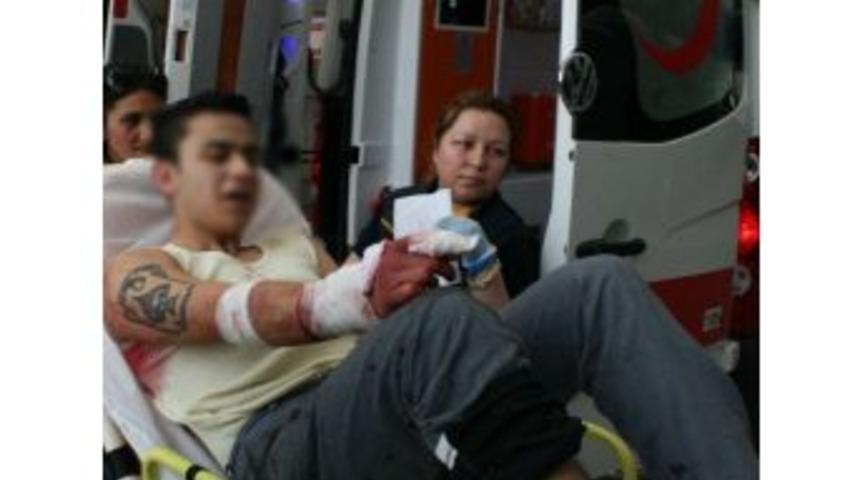 Uzaklaştırıldığı Okulu Kana Bulayan Gen&ccedil; Tutuklandı