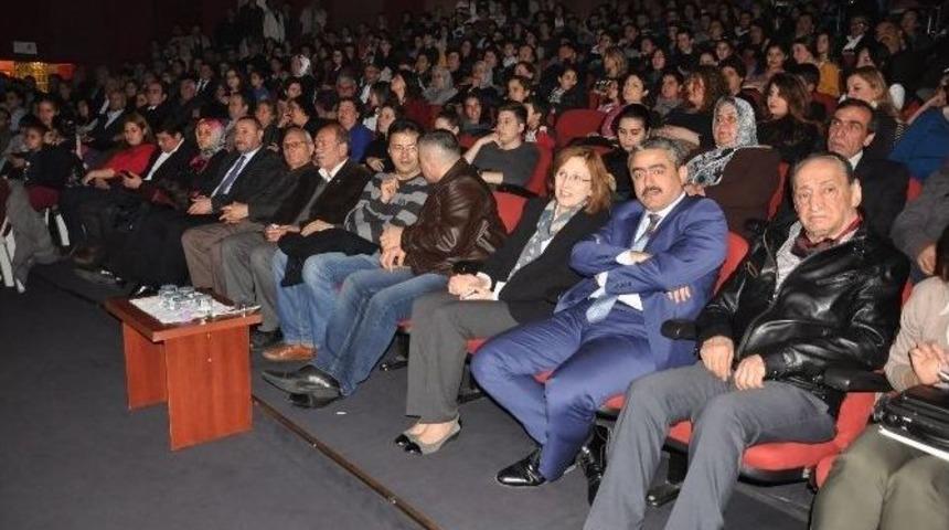 &ldquo;&ccedil;anakkale 1915 Boşuna Mıydı?&rdquo; Nazilli&rsquo;de Sahnelendi