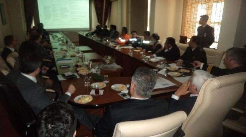 Ak&ccedil;akoca&rsquo;da Sahip G&uuml;venlik Toplantısı