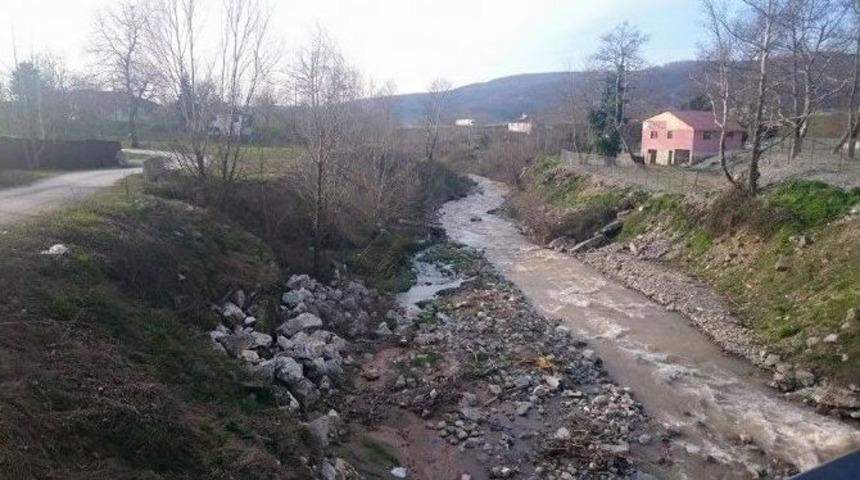 Kaynaşlı Belediye Başkanı Bayraktar Dur Durak Bilmiyor