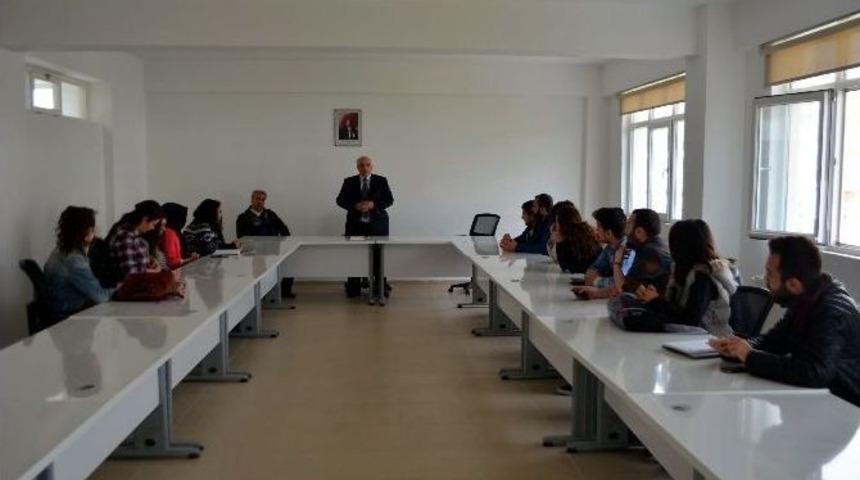 S&ouml;ke&rsquo;de &Uuml;niversitelilerin Ulaşım Sorunları Dinlendi