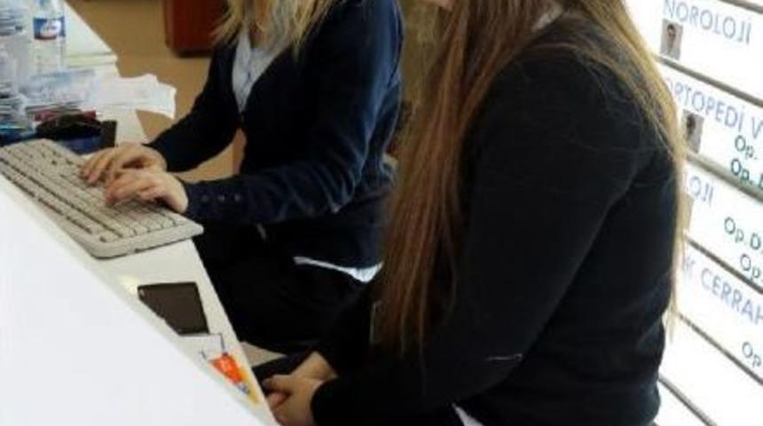 Do&ccedil;.dr. &Ouml;zkan : Uzun S&uuml;re Oturmak Kalp Krizi Riskini Artırmaktadır