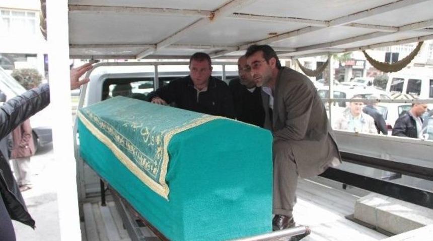 Rusya&rsquo;da &Ouml;ld&uuml;r&uuml;len M&uuml;hendis Samsun&rsquo;da Toprağa Verildi