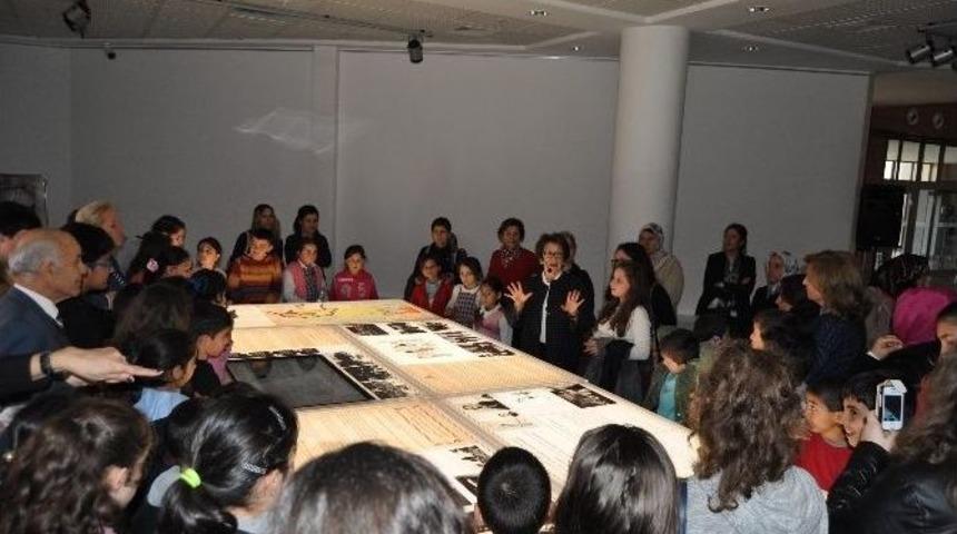 İsmet İn&ouml;n&uuml; Sergisini 5 G&uuml;nde 2 Bin &Ccedil;ocuk Gezdi