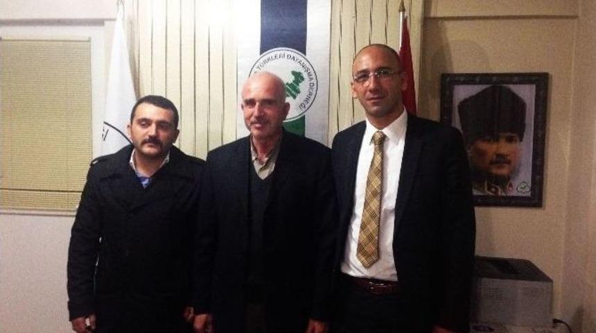 Mhp&rsquo;li Aday Adayı Ali &Ouml;zbayram&rsquo;dan Akın&rsquo;a Ziyaret