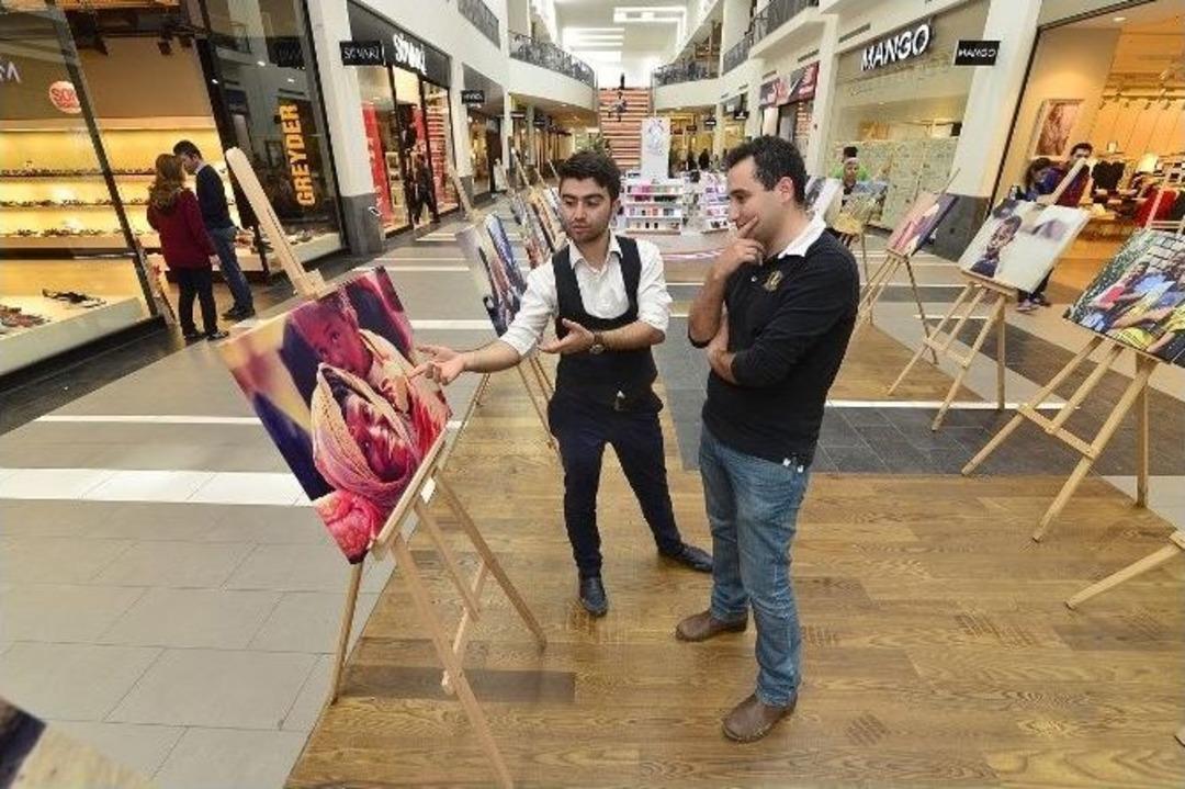 Afrika&rsquo;da &Ccedil;ektiği Fotoğrafları Memleketi Manisa&rsquo;da Sergiledi