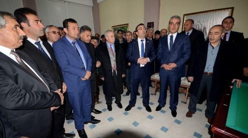 Sarıkamış&rsquo;ta Muhtarlar Derneği Hizmete A&ccedil;ıldı