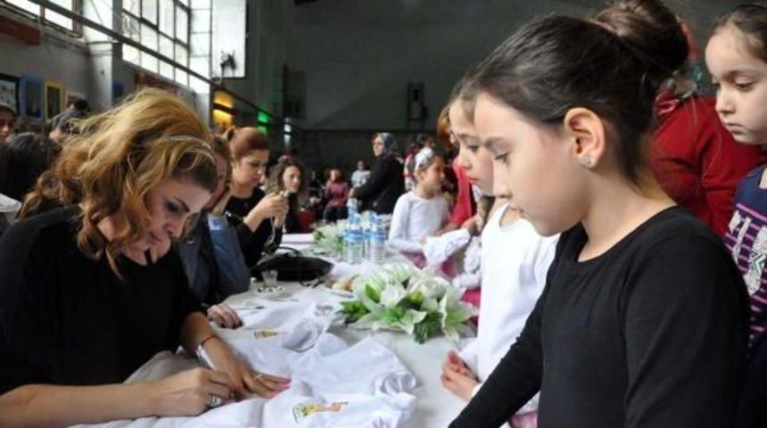 Nuray Sayarı, Soma'ya 16 Derslikli Okul Yaptıracak