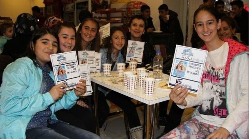 Mandıra Filozofu Filmin Oyuncu Ve Y&ouml;netmeni M&uuml;fit Can Sa&ccedil;ıntı Van&rsquo;da