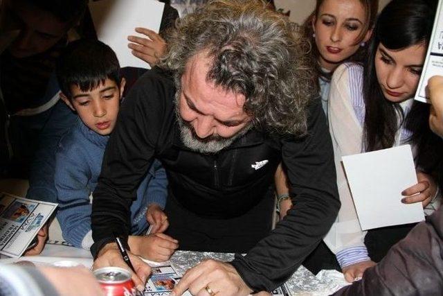 Mandıra Filozofu Filmin Oyuncu Ve Yönetmeni Müfit Can Saçıntı Van’da