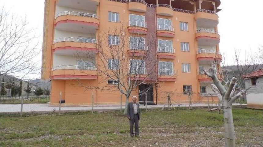 3 Yıldır Doğalgaz Bağlanmasını Bekliyor