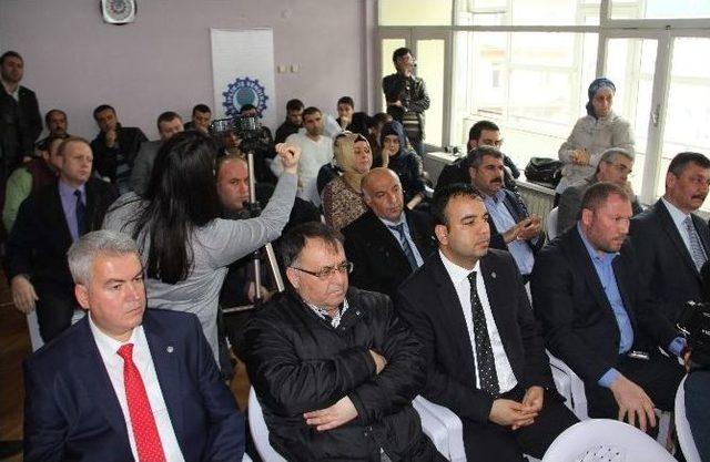 &Ouml;z İplik-iş Sendikasından Dayanışma Toplantısı 1