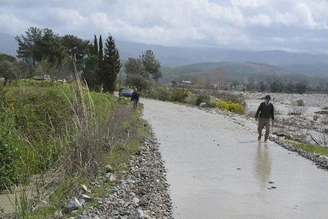 Seydikemer Selle Boğuştu