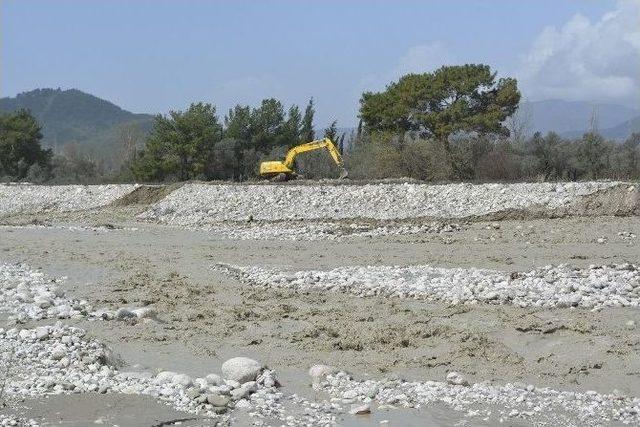 Seydikemer Selle Boğuştu