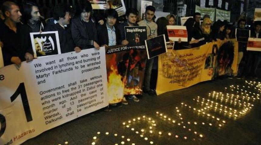 Afganistanlı &Ouml;ğrencilerden "farkhunda" Eylemi