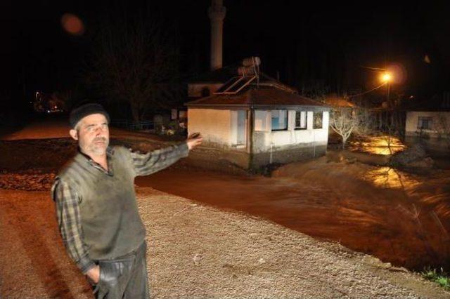 Sel Su Baskınlarına Neden Oldu 1