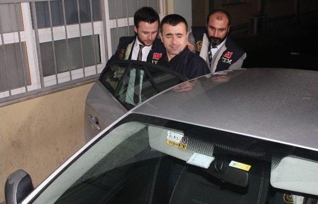 Romanya’da Yakalanan Eski 2 Polis Sağlık Kontrolünden Geçirildi