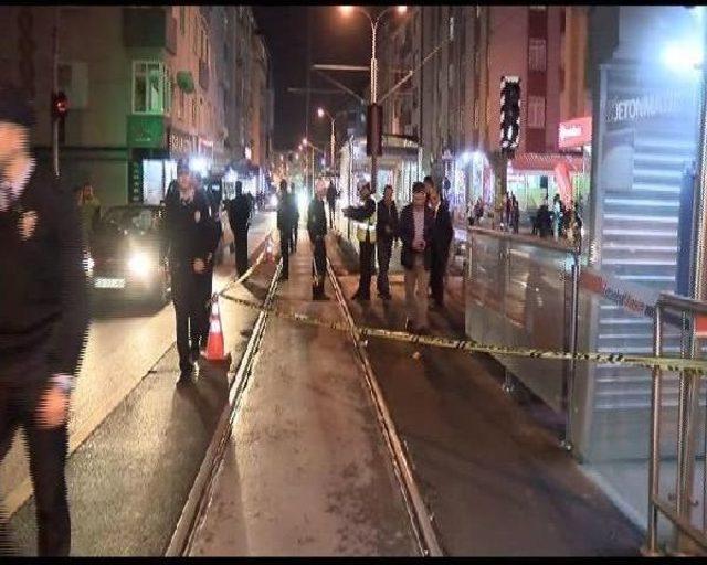 4 Yaşındaki Suriyeli Çocuk Tramvay Altında Kalarak Öldü