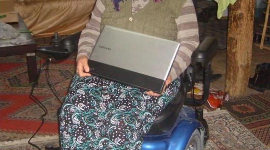 Kadriye'nin Y&uuml;z&uuml; G&uuml;ld&uuml;