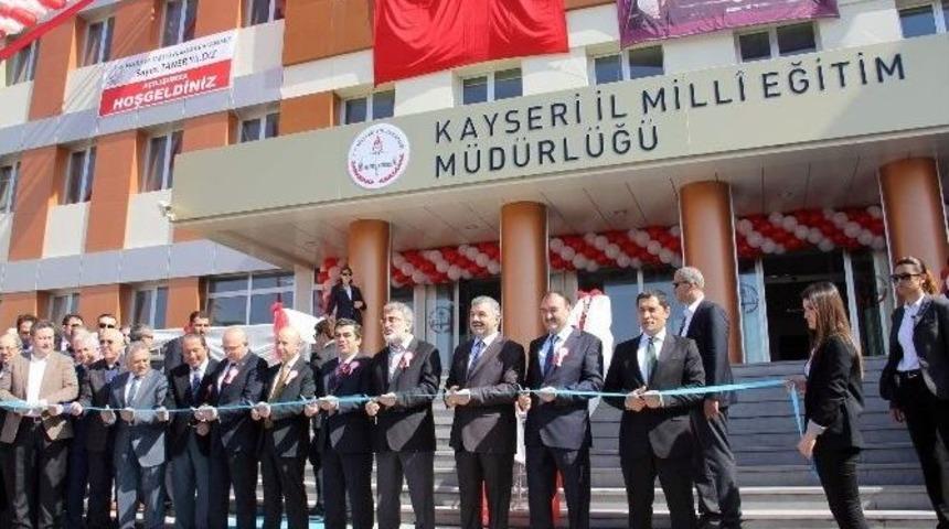 Enerji Ve Tabii Kaynaklar Bakanı Taner Yıldız: