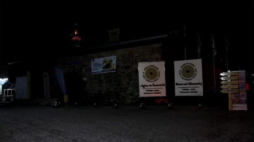 &ldquo;d&uuml;nya Saati&rdquo; Etkinliğine Odunpazarı&rsquo;ndan Destek