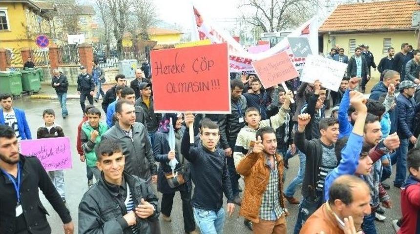 Atık Tesisine Karşı Y&uuml;r&uuml;d&uuml;ler