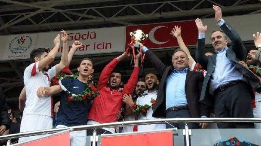 Kastamonuspor 1966 Şampiyonluğunu Ilan Etti