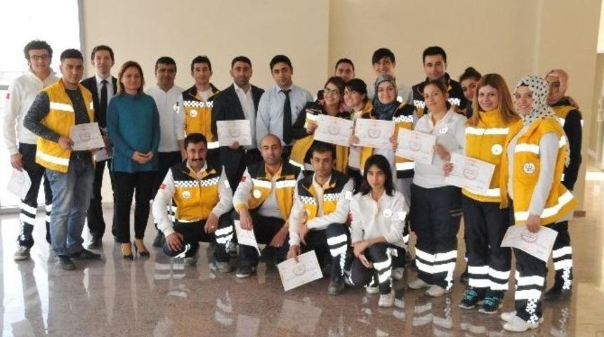 Att Ve Paramediklere Temel Mod&uuml;l Eğitimi