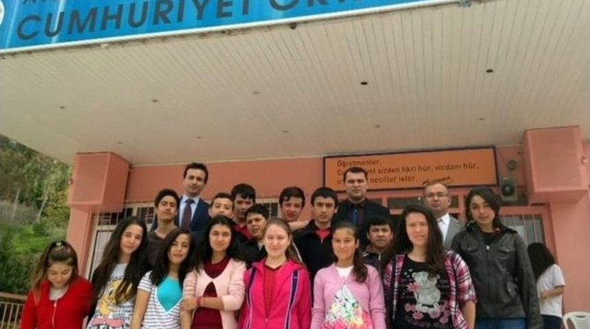 Ko&ccedil;arlı Cumhuriyet Ortaokulu&rsquo;nda Pi G&uuml;nleri