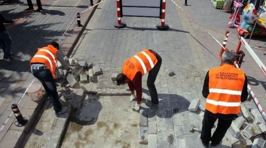 Ke&ccedil;i&ouml;ren&rsquo;in Asfalt Ve Kaldırımlarına Bakım Yapılıyor