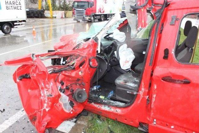 Çarşamba’da Trafik Kazası: 2 Yaralı