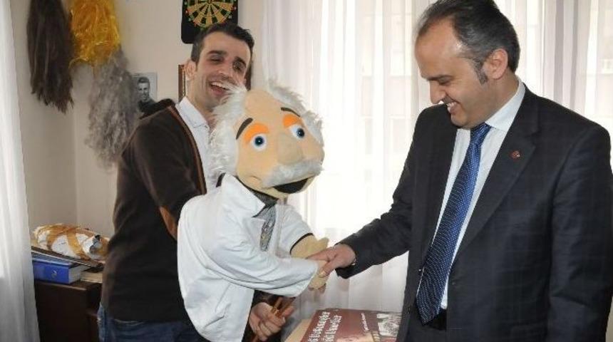 Aktaş&rsquo;tan Psiko Tiyatro&rsquo;ya Ziyaret