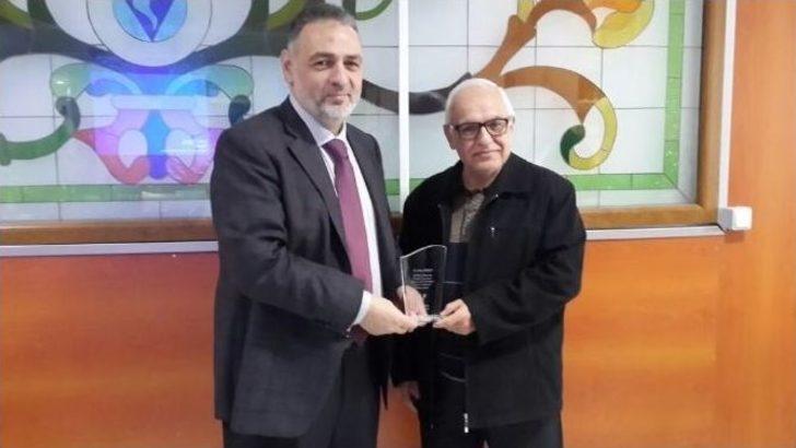 Hacıeyüpoğlu Sakva Yönetim Kurulu Başkanlığı Görevine Yeniden Seçildi G4