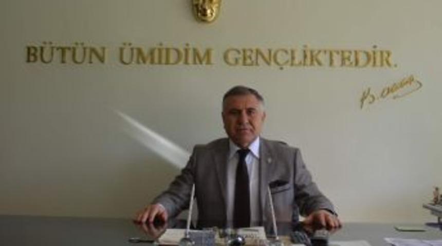 Satran&ccedil; Antren&ouml;r Kursu A&ccedil;ılıyor