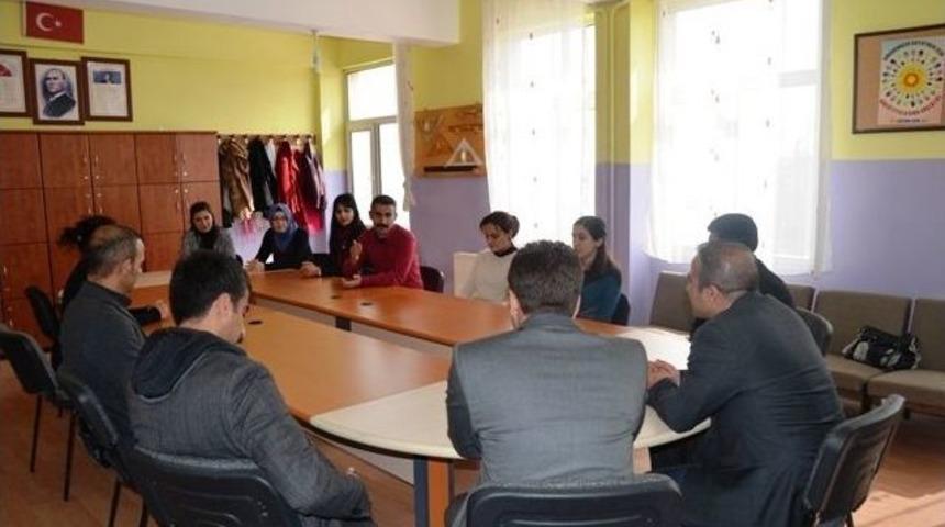 Hozat Kaymakamından Okul Ziyaretleri