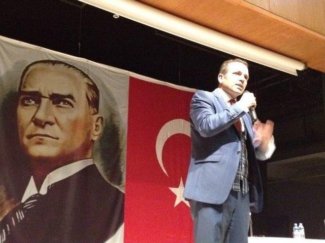 Sosyolog-yazar İsmail Öz’den Öğrenci Ve Velilere Konferans