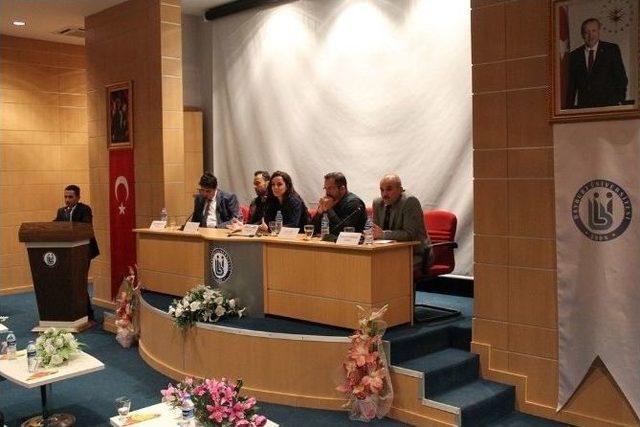 Bayburt Üniversitesinde Mesleki Tanıtımın Önemi Anlatıldı