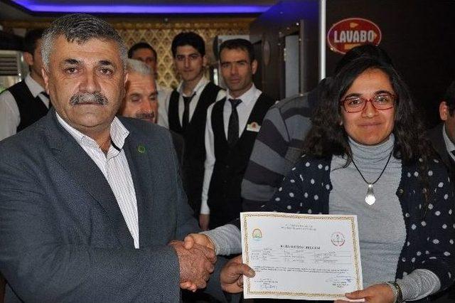 102 Kursiyer, Sertifikalı ‘sürü Yönetimi Elemanı’ Oldu