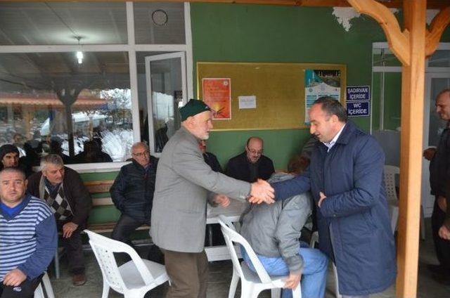 Başkan Üzülmez, Emekevler Mahallesi Sevgi Kaynaşma Gününe Katıldı