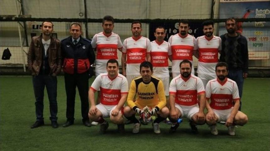 Birimler Arası Dostluk Turnuvasında Sona Doğru