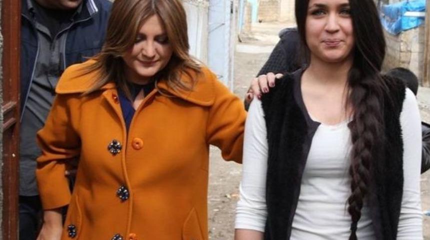 Sibel Can Ergani&rsquo;de