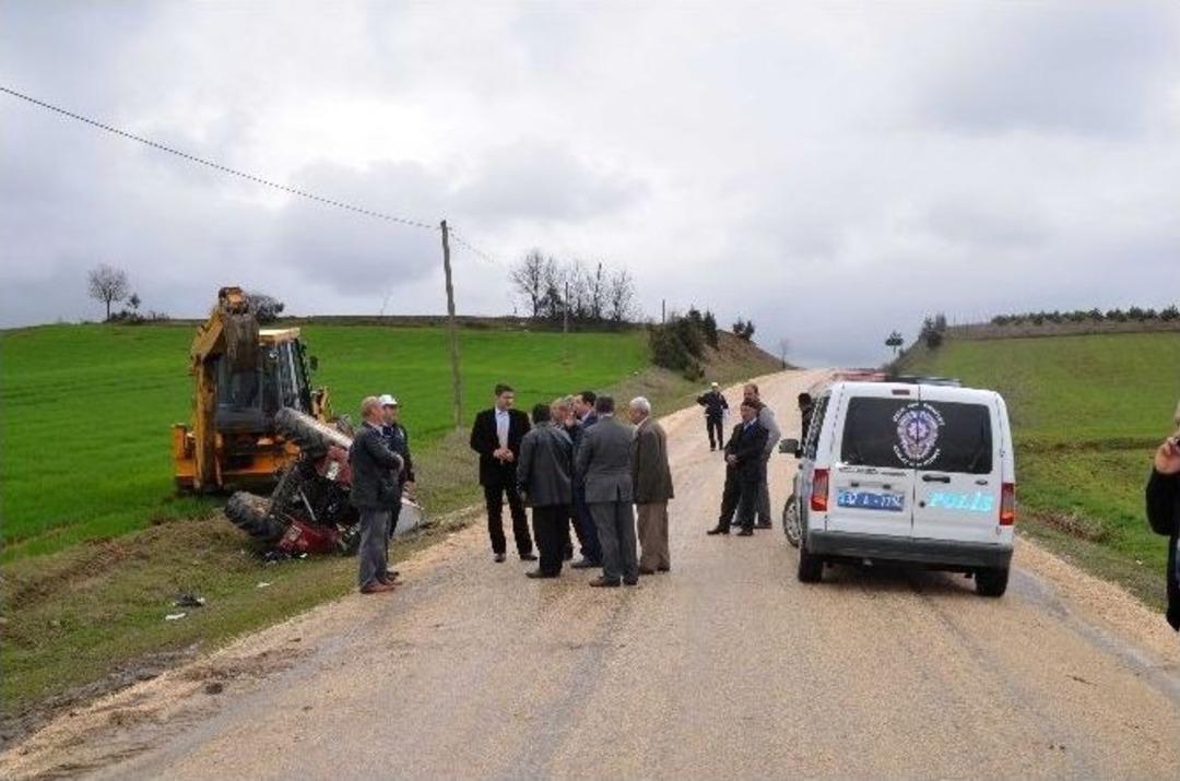 Taşk&ouml;pr&uuml;&rsquo;de Trakt&ouml;r Kazası: 1 &Ouml;l&uuml;