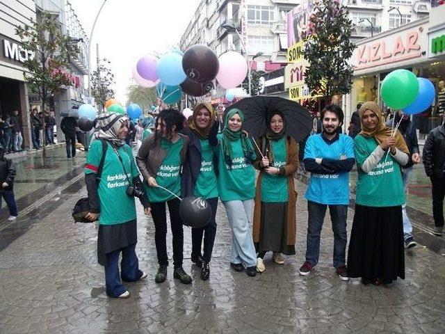 Gençlik Meclisi Sosyal Güvenlik Komisyonu Üyelerinden ‘farklılığının Farkına Var’ Etkinliği