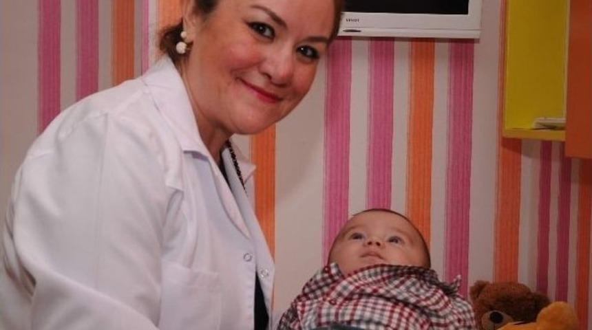 Bebeklerde Kusmuk Boğulmasını G&uuml;venli Yatış İle &Ouml;nleyin