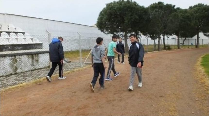 Burhaniye&rsquo;de &Ouml;zel Sporcuların Hedefi Şampiyonluk