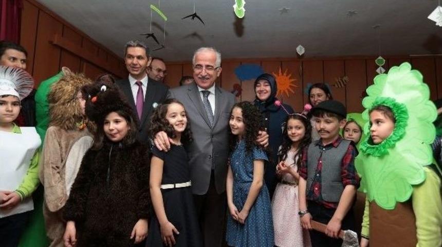 Miniklerin &rsquo;ormanı Koruyan Hayvanlar&rsquo; Tiyatro G&ouml;sterisi