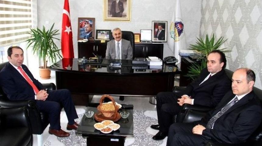 Rekt&ouml;r Alkan&rsquo;dan Başkan Karataş&rsquo;a Ziyaret