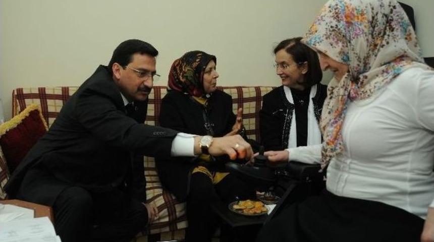 Cumhurbaşkanının Emanetine Akülü Araba