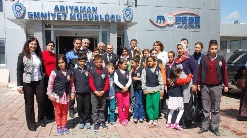 &rsquo;ben Bug&uuml;n Polis Oldum Anne&rsquo; İsimli Proje Ger&ccedil;ekleştirildi